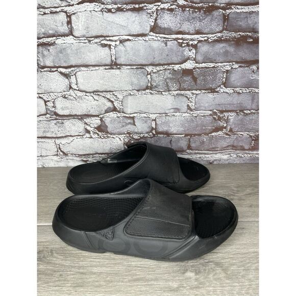 OOFOS OOAHH SPORT FLEX MATTE BLACK SLIDE SANDALS UNISEX Men Sz 11M US/44EU